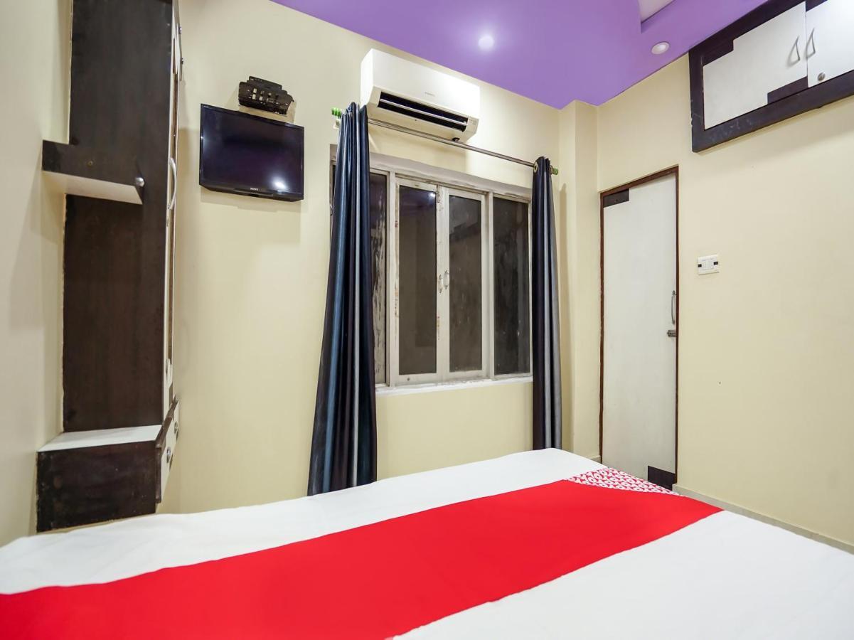 Oyo 75627 New Ankit Guest House Váránaszi Kültér fotó