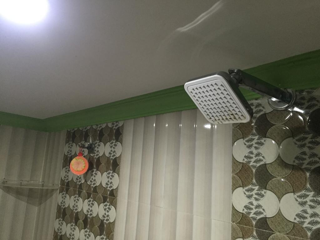 Oyo 75627 New Ankit Guest House Váránaszi Kültér fotó